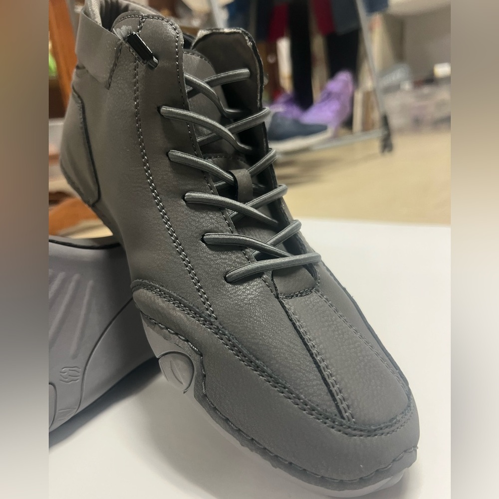 Dbeck® Trail She-roes with Arch Support Insole For Outdoor Adventures